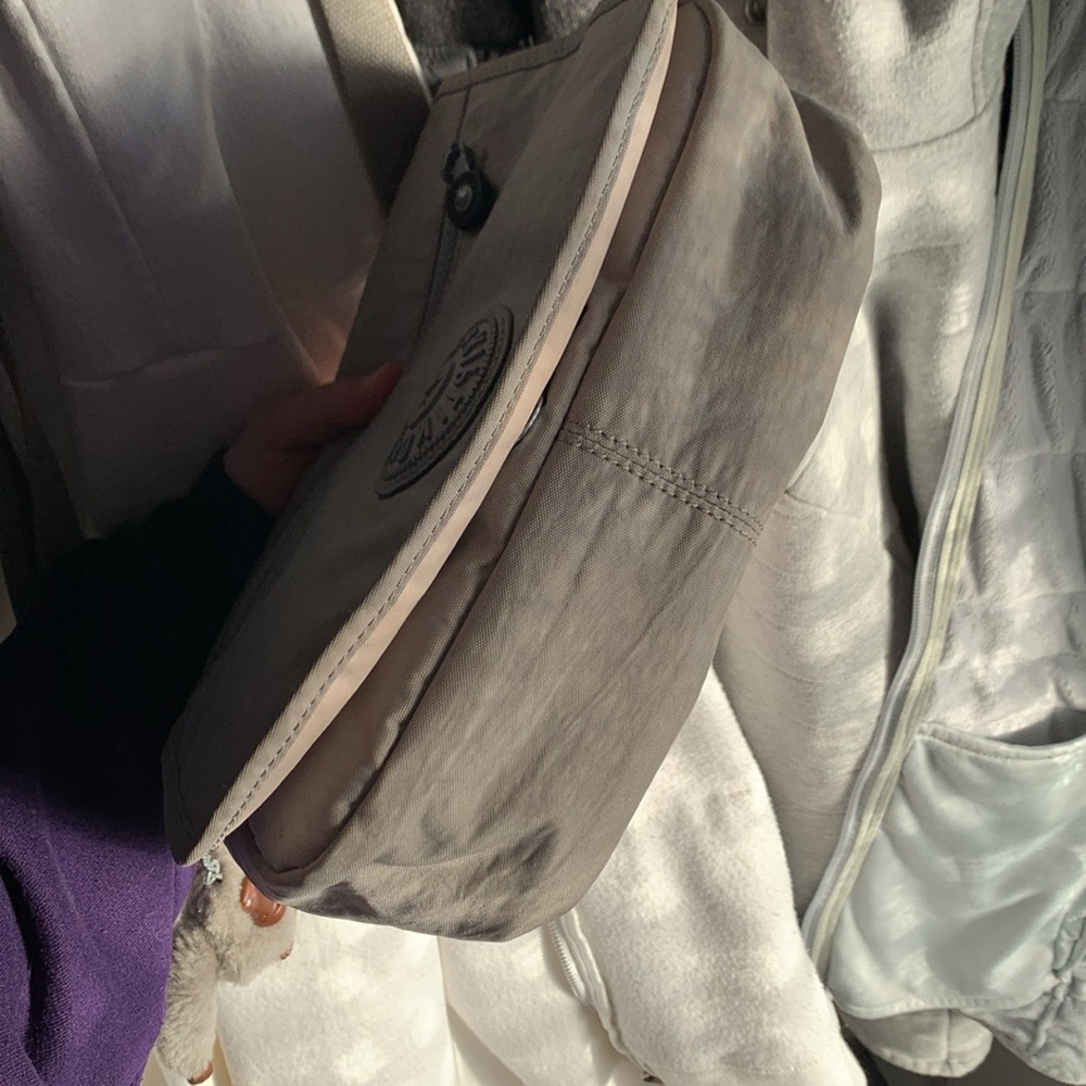 Gray Kipling Purse - Picture 15 of 16